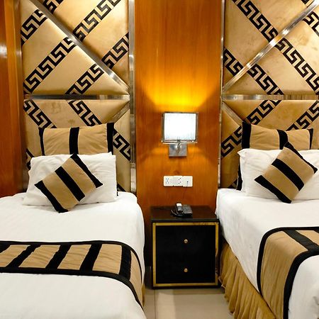 Hilton Suites Lahore Ngoại thất bức ảnh