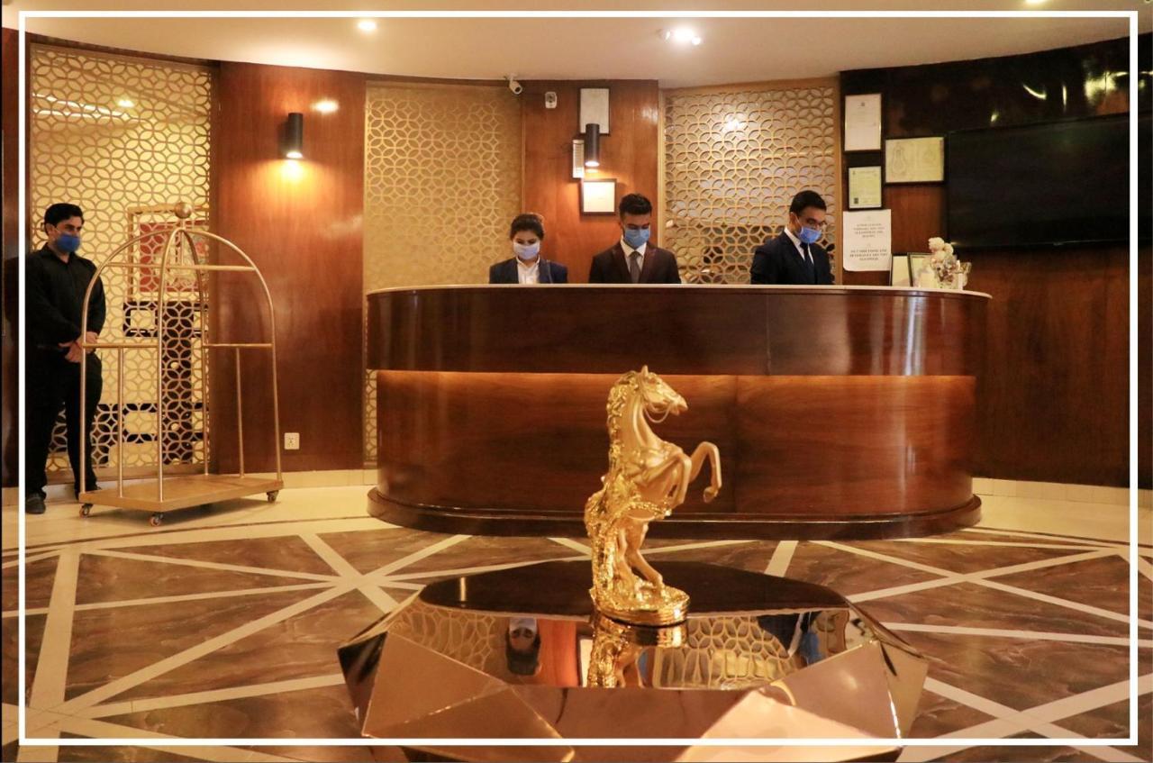 Hilton Suites Lahore Ngoại thất bức ảnh