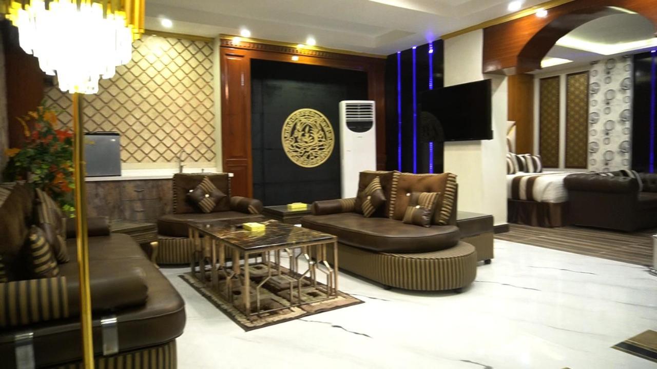 Hilton Suites Lahore Ngoại thất bức ảnh