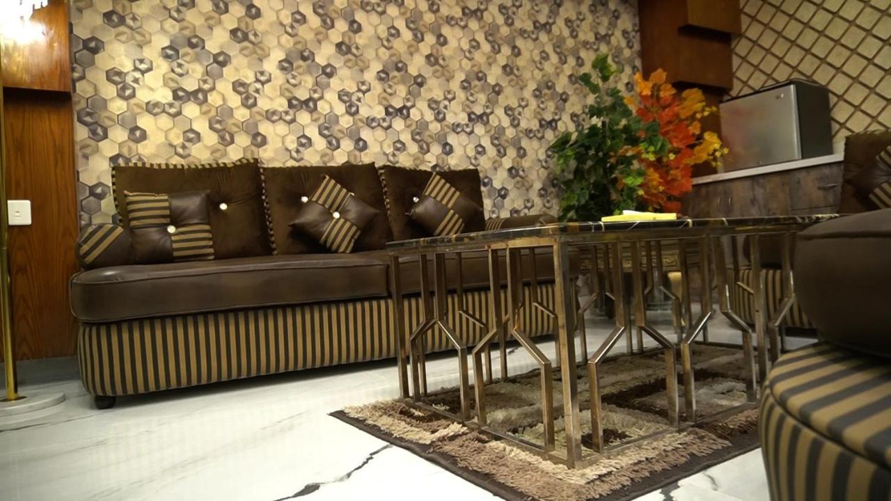 Hilton Suites Lahore Ngoại thất bức ảnh