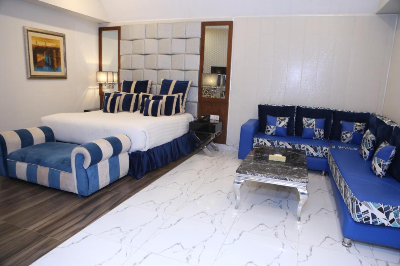 Hilton Suites Lahore Ngoại thất bức ảnh