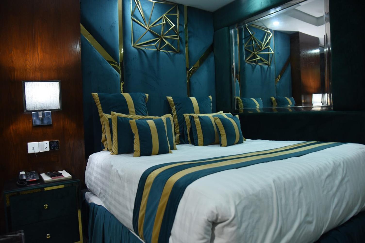 Hilton Suites Lahore Ngoại thất bức ảnh