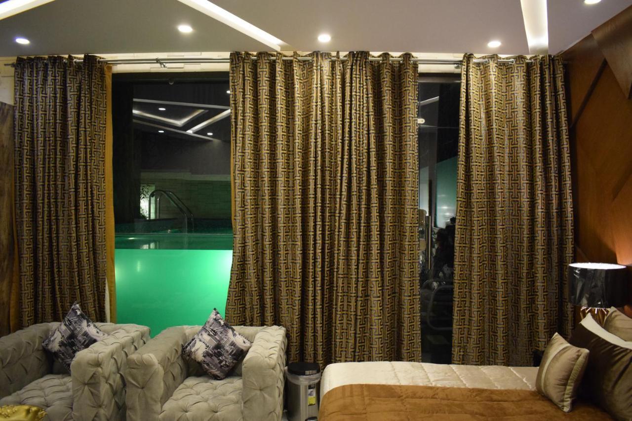 Hilton Suites Lahore Ngoại thất bức ảnh