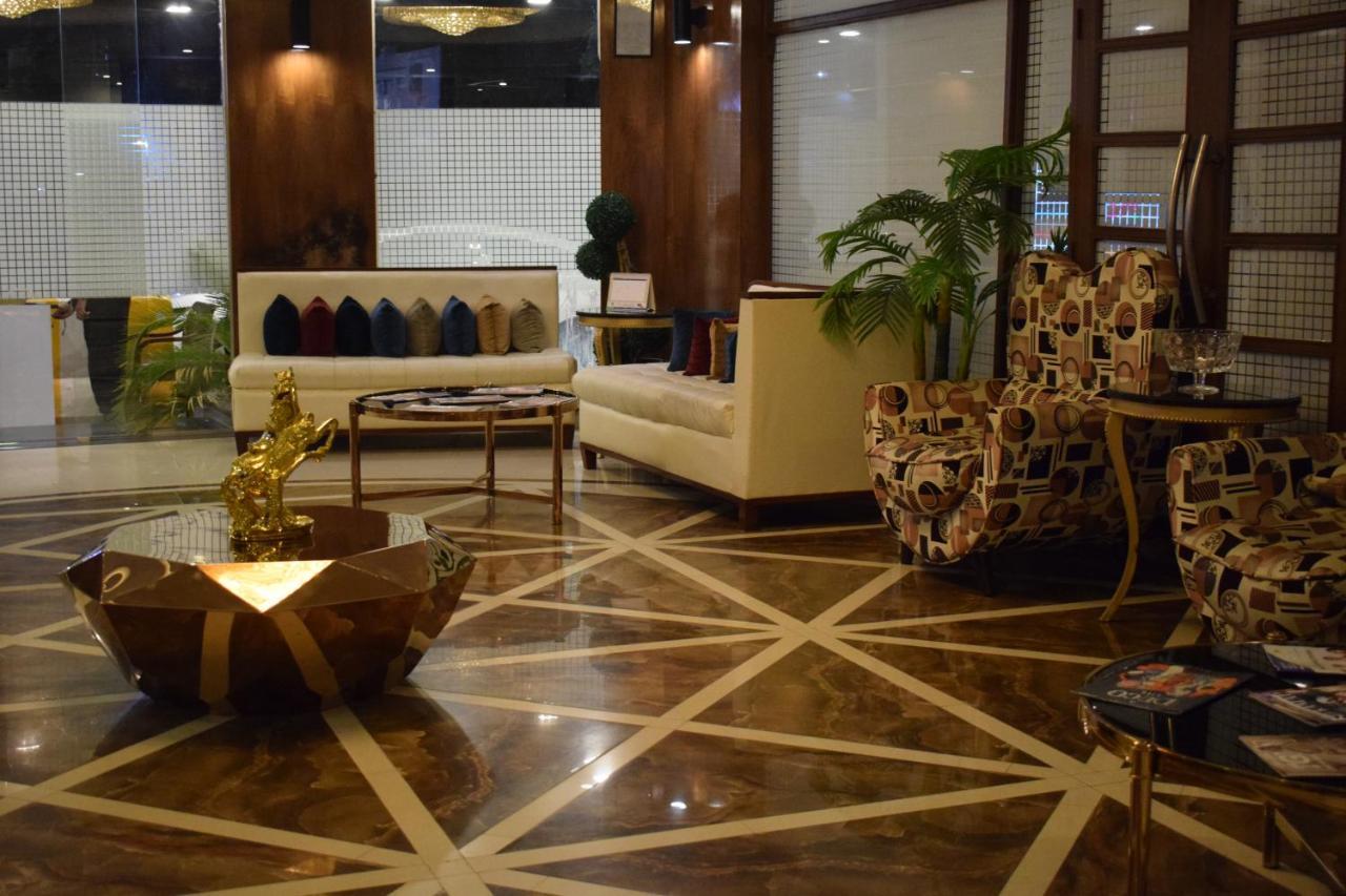 Hilton Suites Lahore Ngoại thất bức ảnh